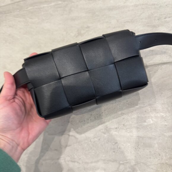 Quince Women's Italian Leather Handwoven Box Belt Bag Black OS - Picture 4 of 14